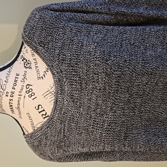 Knit Sweater - Picture 6 of 6